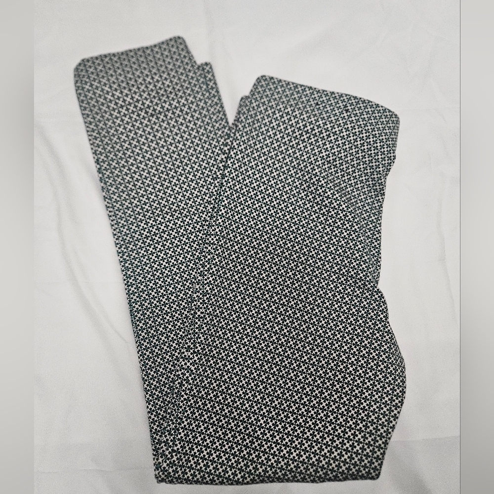 Jules& Leopold Green And Black Leggings!